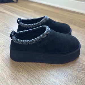 Koolaburra by Ugg burree platform slipper